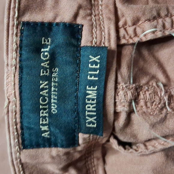 American Eagle woman's size 26 X 28 extreme flex pants - Picture 3 of 4